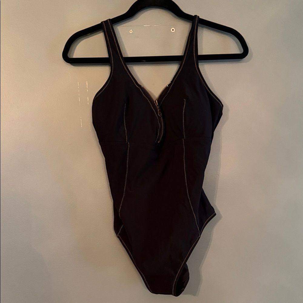 Classic Dark navy One-Piece Swimsuit with Contrast Stitching 0192